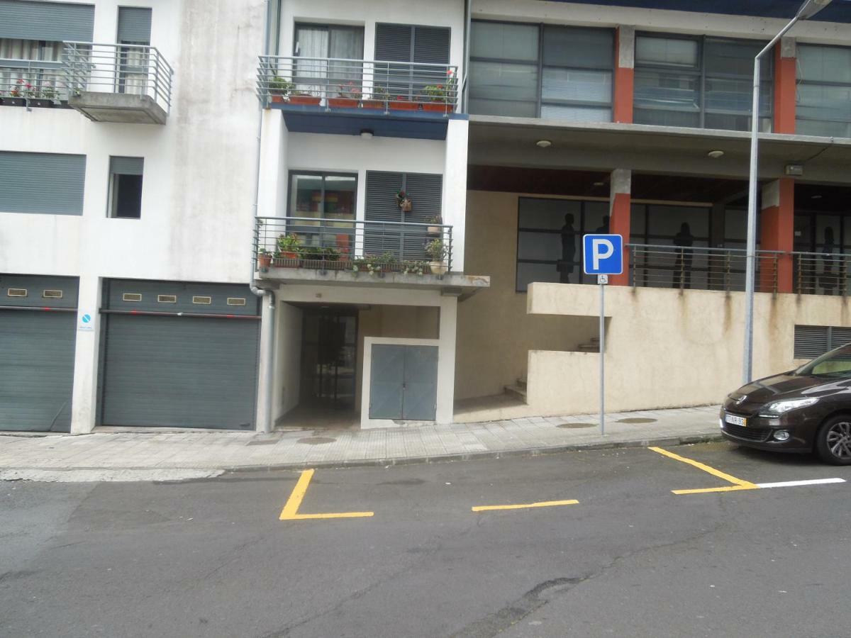 Borges Pimentel Apartment Ponta Delgada  Ngoại thất bức ảnh